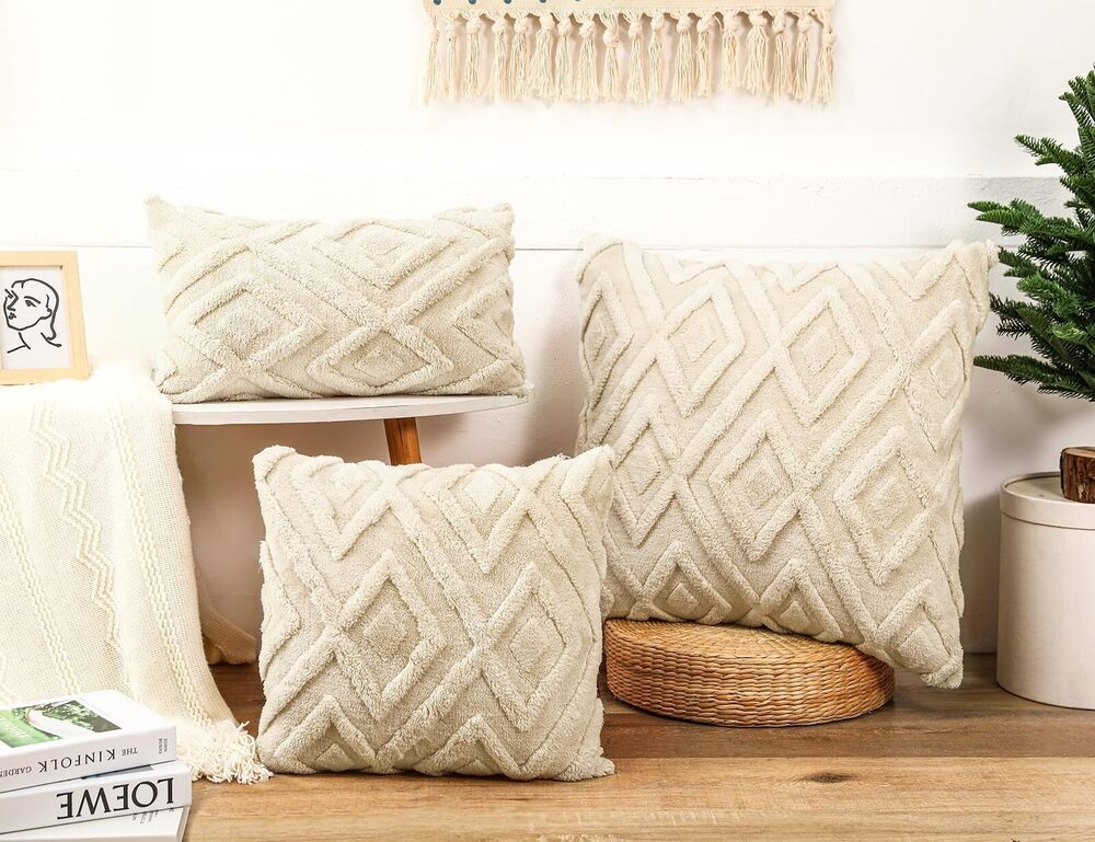 6198 Set of 2 Faux Fur Beige Throw Pillow Covers 18x18,Soft Checkborad - Picture 4 of 5